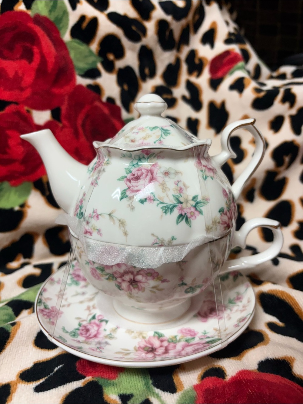 New Classic Floral Porcelain Tea for One Set in Pink and Green